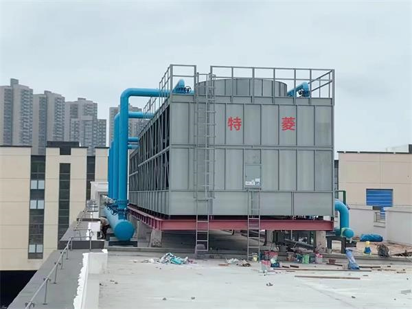 高溫型冷卻塔能處理多高的溫度？(冷卻塔高溫型和常溫型的區(qū)別)