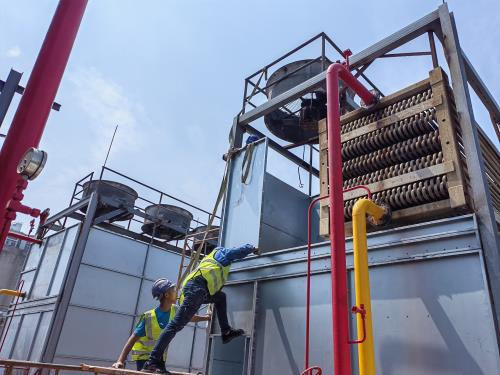 玻璃鋼圓型冷卻塔主要特點,玻璃鋼工業(yè)型冷卻塔價格