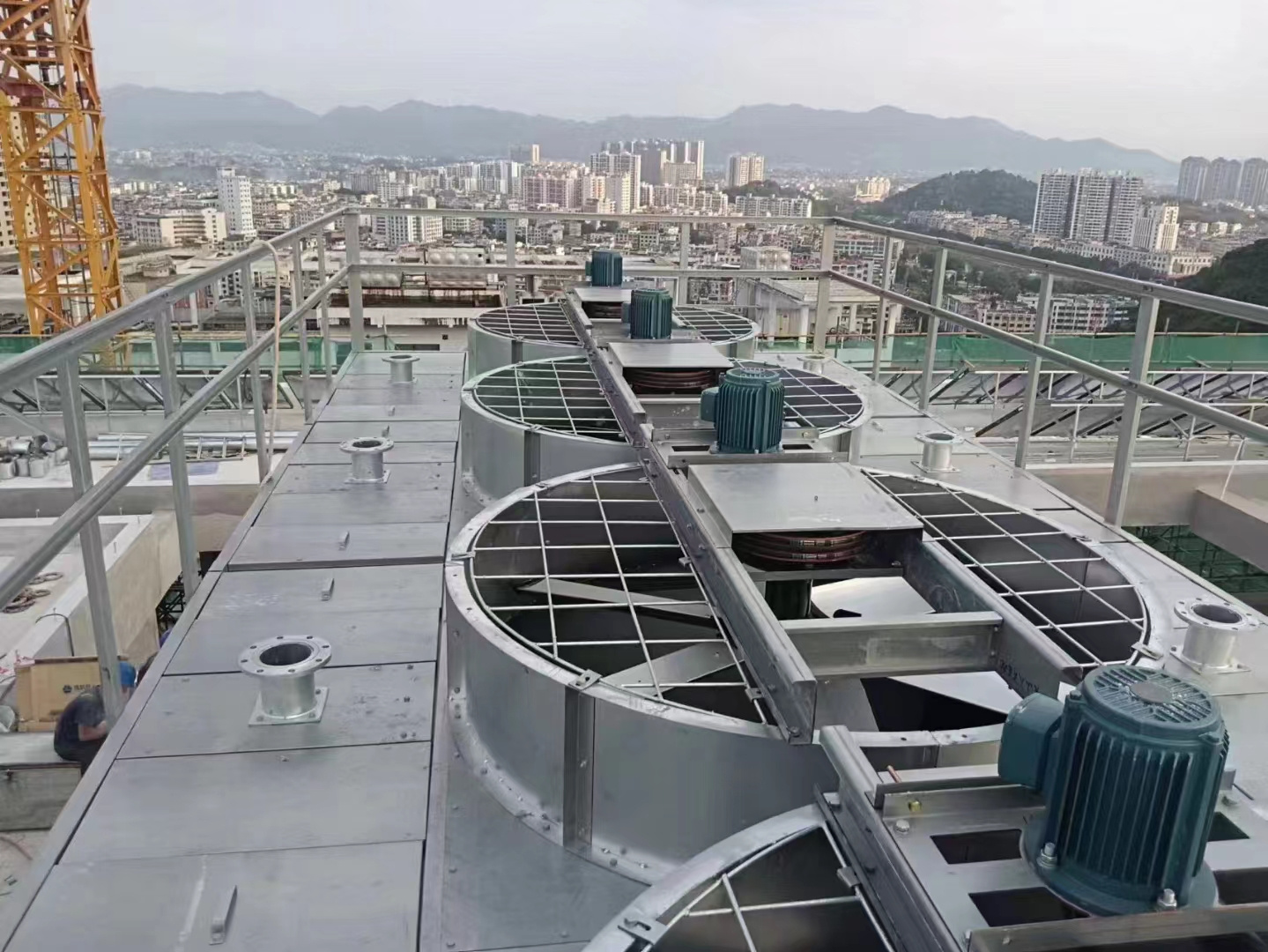 玻璃鋼冷卻塔的降噪方法及控制方案,圓形玻璃鋼冷卻塔